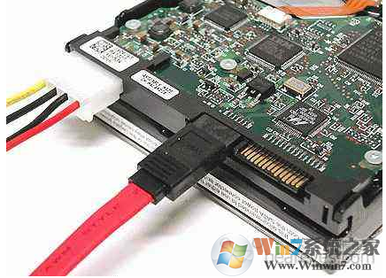 Win10機械硬盤突然消失檢測不到解決方法