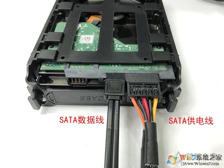 電腦怎么安裝固態硬盤？電腦安裝M.2和SATA SSD硬盤教程圖解
